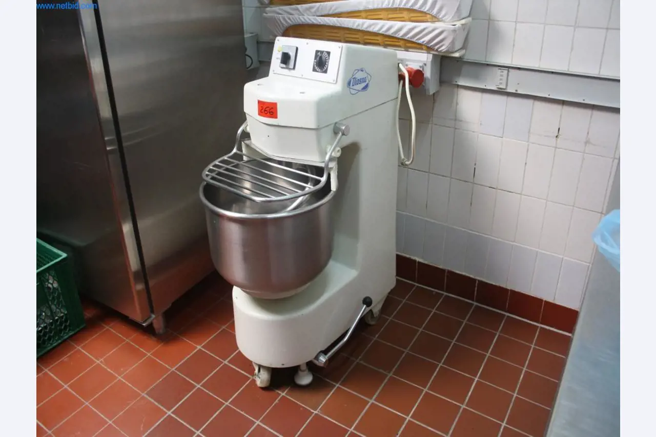 Devices for air conditioning, heating and cooling, workshop and storage facilities-2