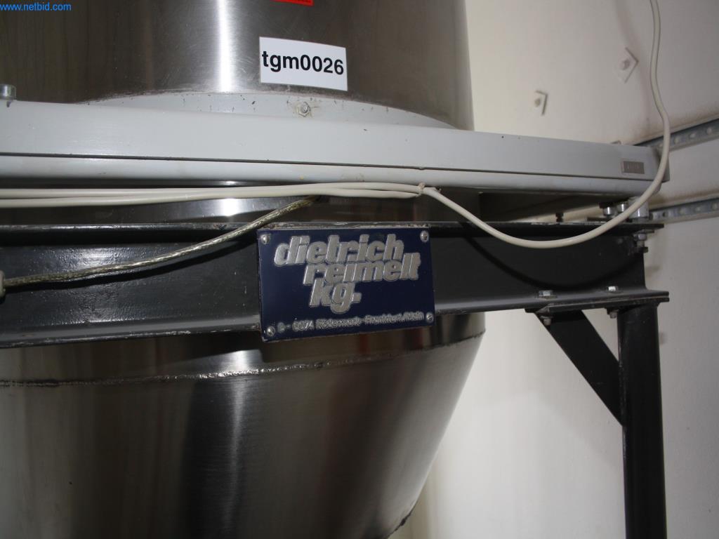 Devices for air conditioning, heating and cooling, workshop and storage facilities-6