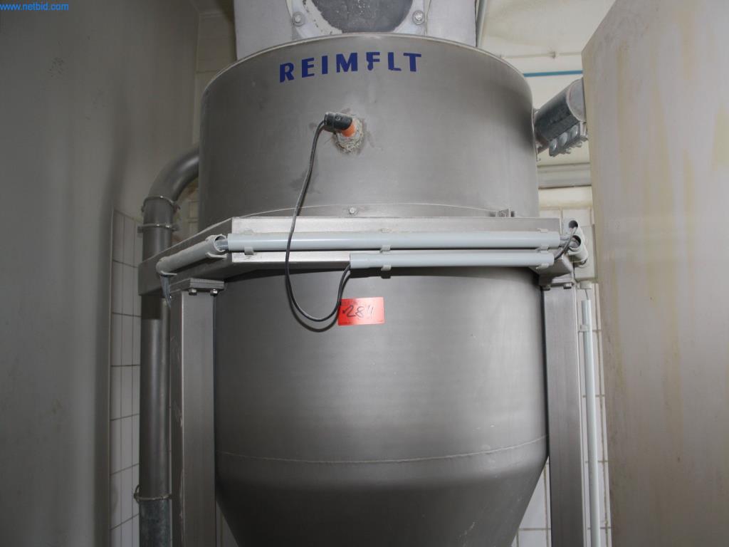 Devices for air conditioning, heating and cooling, workshop and storage facilities-1