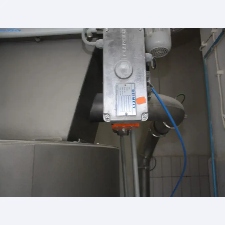 Devices for air conditioning, heating and cooling, workshop and storage facilities-6