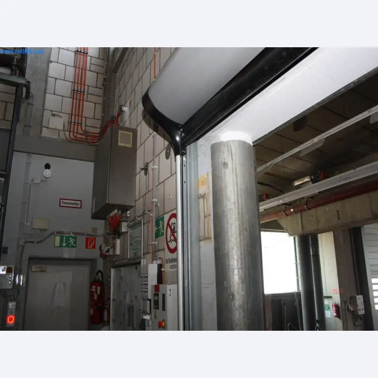 Devices for air conditioning, heating and cooling, workshop and storage facilities-3