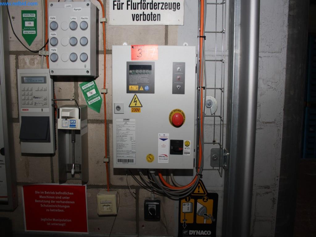 Devices for air conditioning, heating and cooling, workshop and storage facilities-4