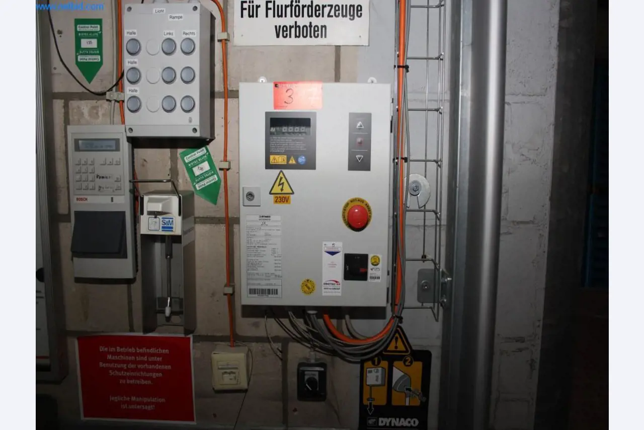 Devices for air conditioning, heating and cooling, workshop and storage facilities-4