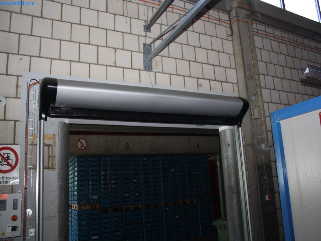 Devices for air conditioning, heating and cooling, workshop and storage facilities-6