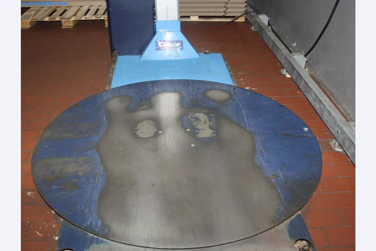 Devices for air conditioning, heating and cooling, workshop and storage facilities-3