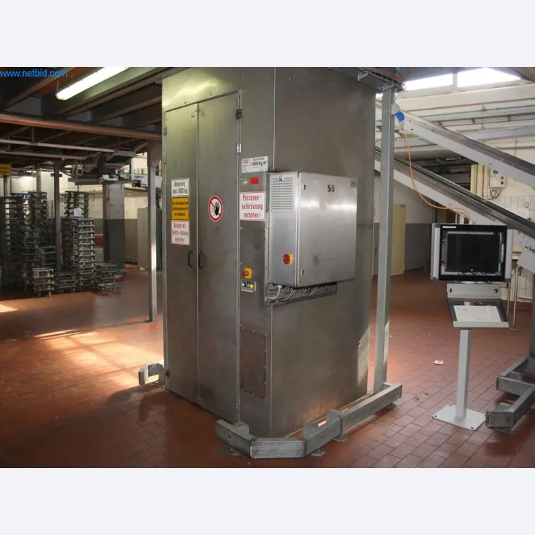 Devices for air conditioning, heating and cooling, workshop and storage facilities-1