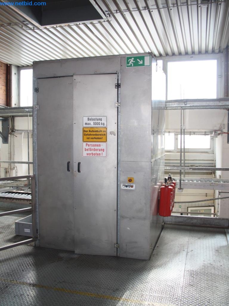 Devices for air conditioning, heating and cooling, workshop and storage facilities-5