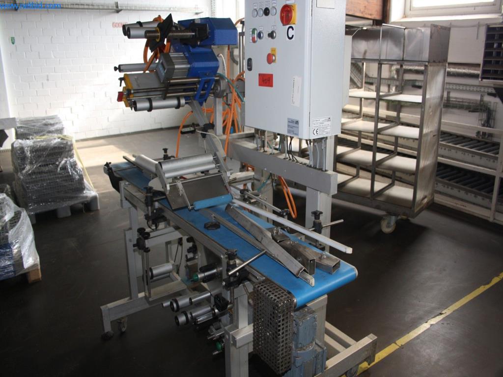 Devices for air conditioning, heating and cooling, workshop and storage facilities-3