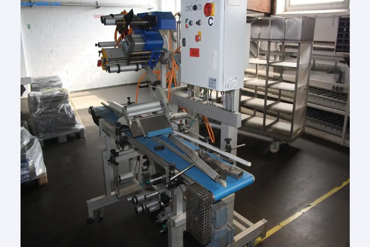 Devices for air conditioning, heating and cooling, workshop and storage facilities-3