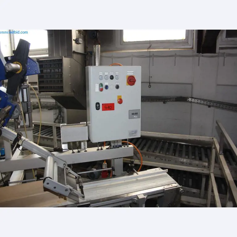 Devices for air conditioning, heating and cooling, workshop and storage facilities-3