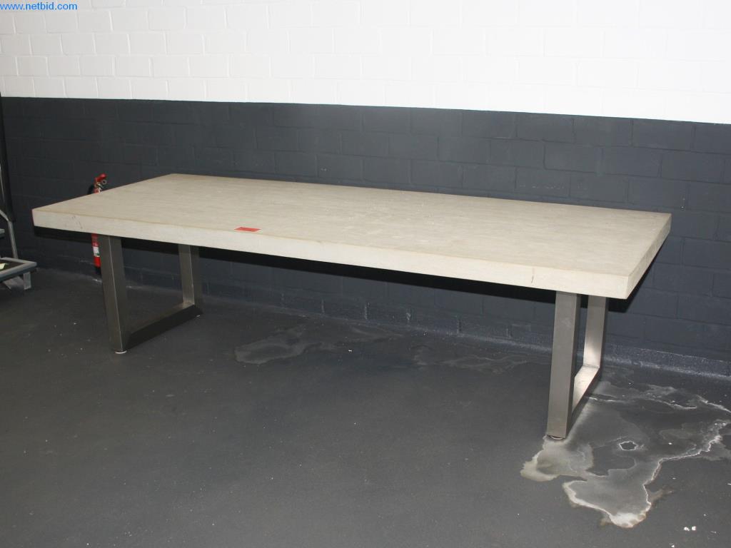 Devices for air conditioning, heating and cooling, workshop and storage facilities-4