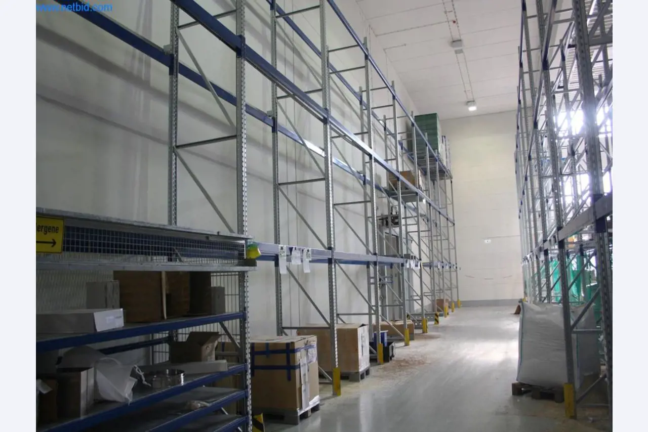 Großbäckerei Kronenbrot - Maschinen, Anlagen sowie Betriebsausstattung-1