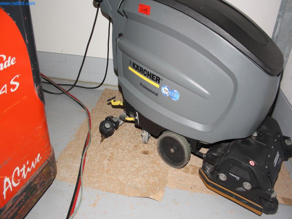 Devices for air conditioning, heating and cooling, workshop and storage facilities-5