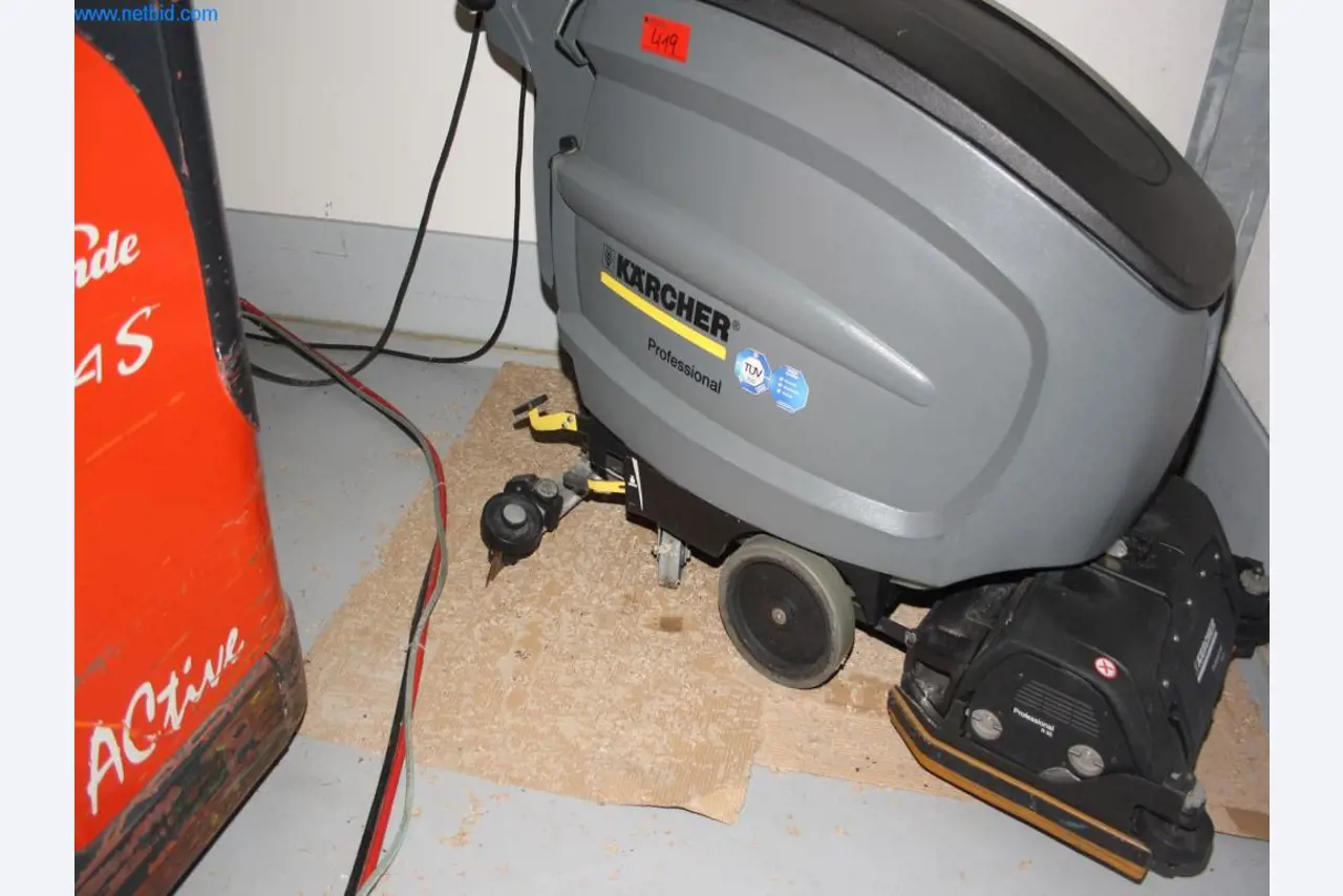 Devices for air conditioning, heating and cooling, workshop and storage facilities-5