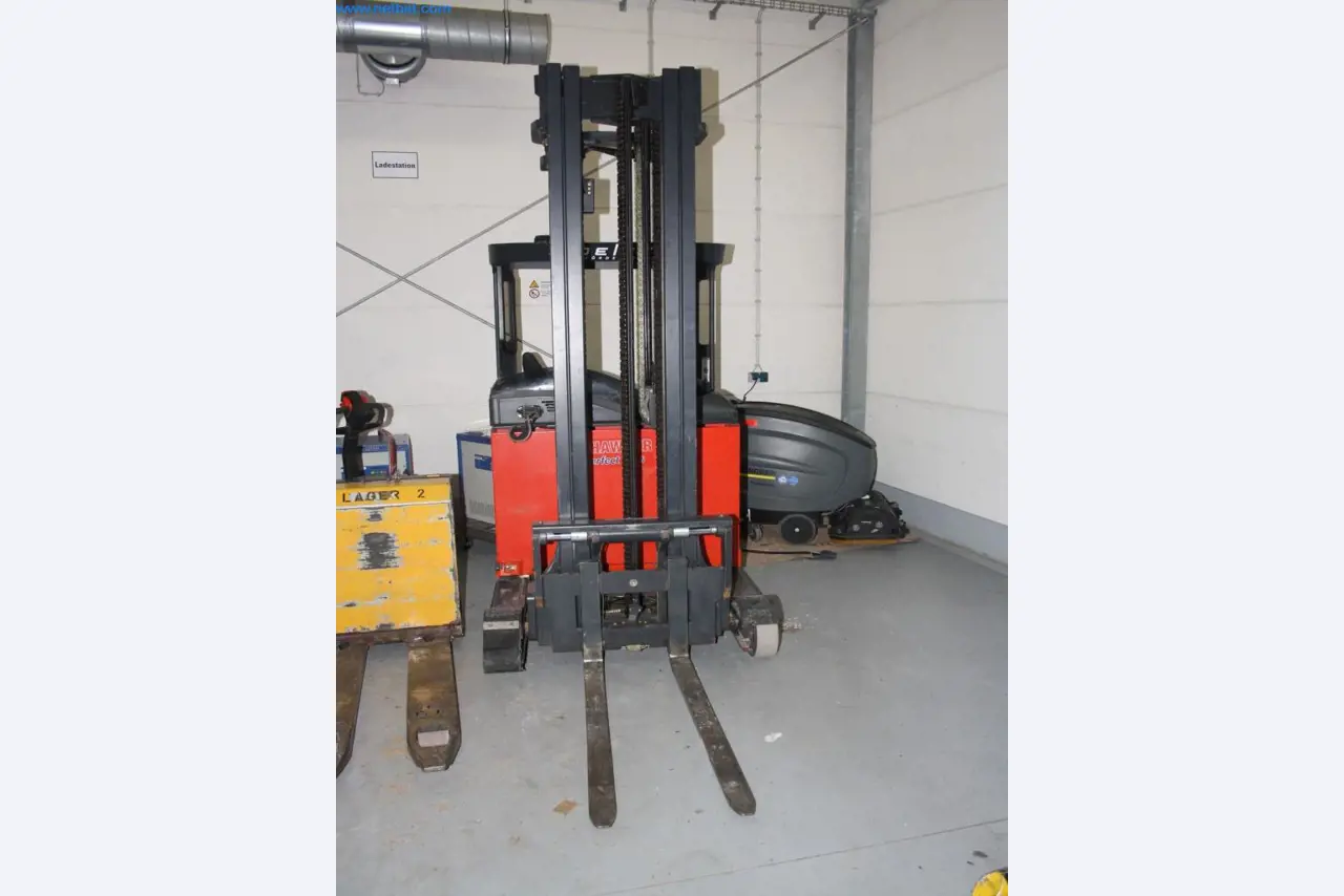 Devices for air conditioning, heating and cooling, workshop and storage facilities-2