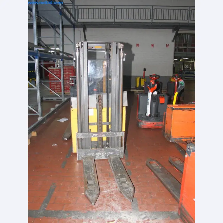 Devices for air conditioning, heating and cooling, workshop and storage facilities-2