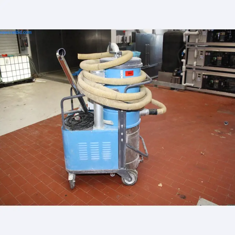 Devices for air conditioning, heating and cooling, workshop and storage facilities-1