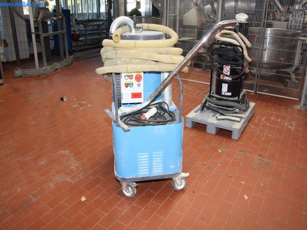 Devices for air conditioning, heating and cooling, workshop and storage facilities-2