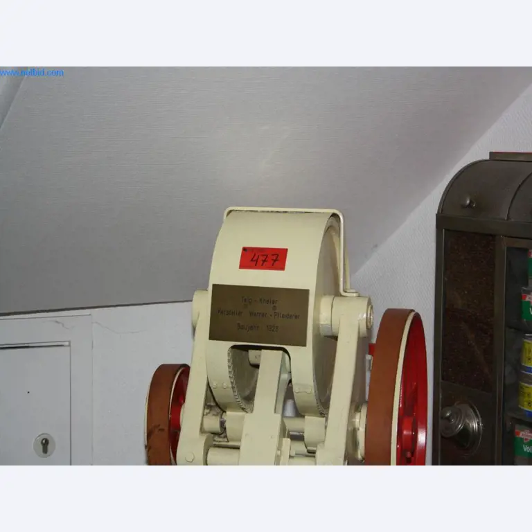 Devices for air conditioning, heating and cooling, workshop and storage facilities-4