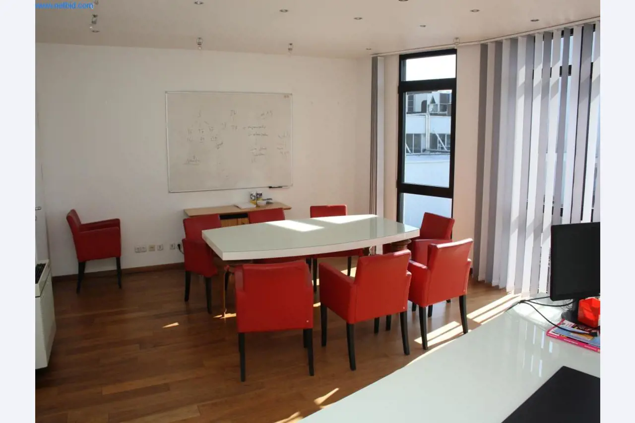 Devices for air conditioning, heating and cooling, workshop and storage facilities-5