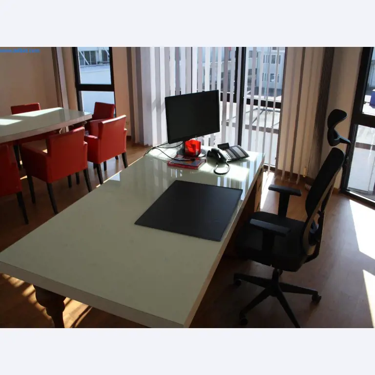 Devices for air conditioning, heating and cooling, workshop and storage facilities-6