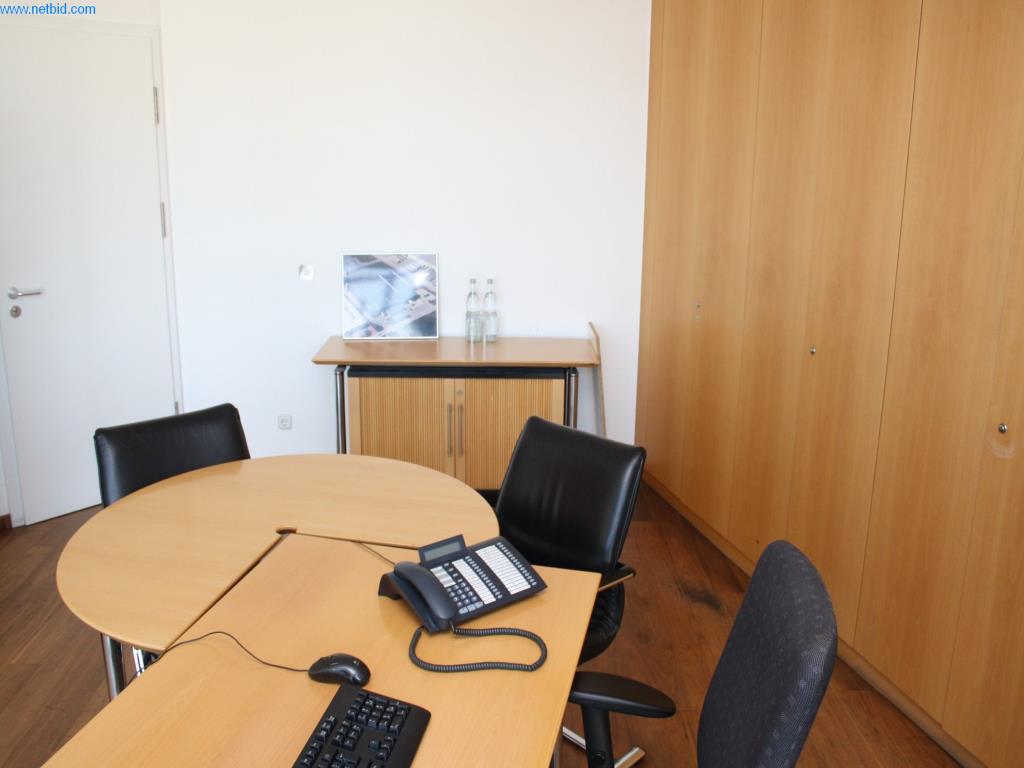 Devices for air conditioning, heating and cooling, workshop and storage facilities-3