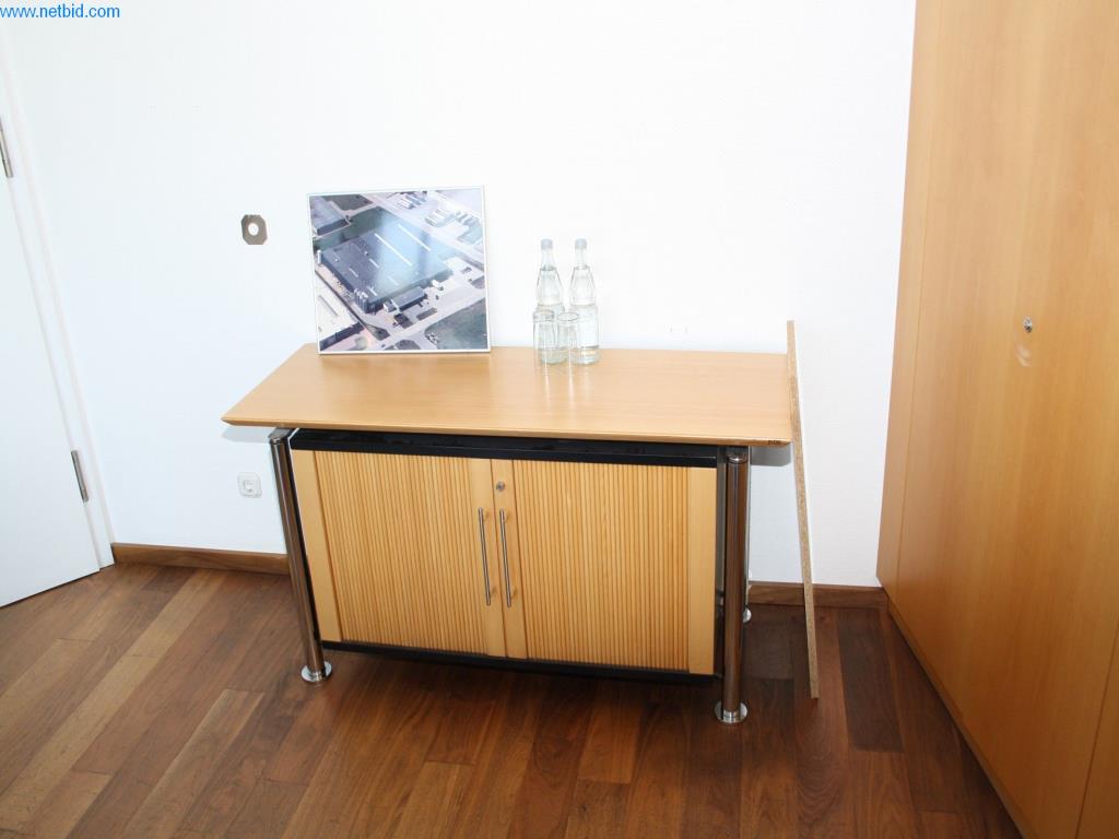 Devices for air conditioning, heating and cooling, workshop and storage facilities-6