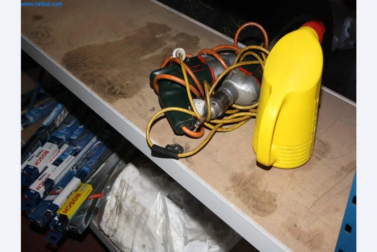 Devices for air conditioning, heating and cooling, workshop and storage facilities-10