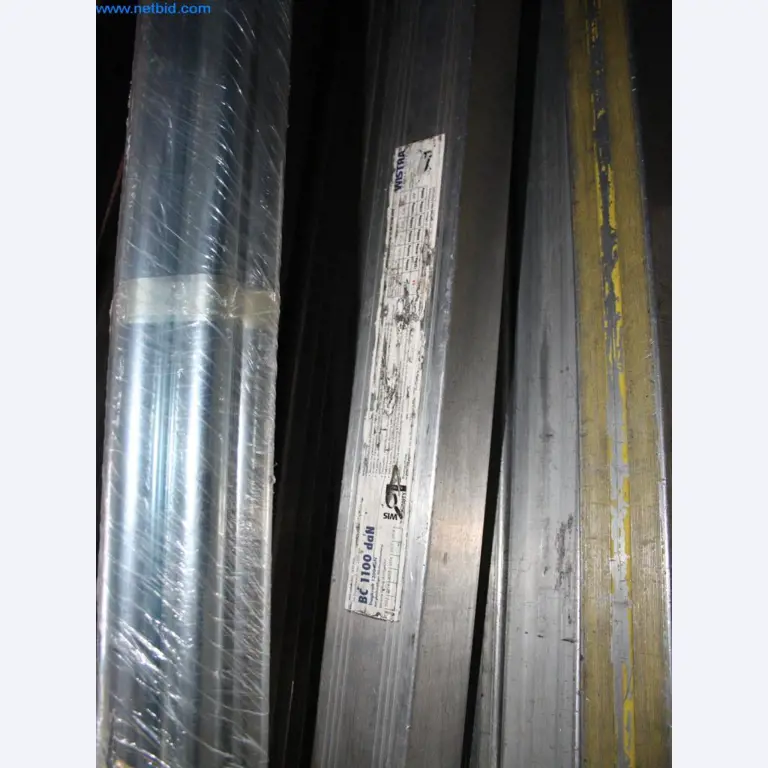 Devices for air conditioning, heating and cooling, workshop and storage facilities-20