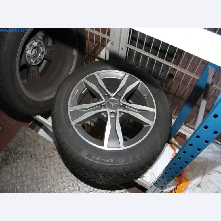 Devices for air conditioning, heating and cooling, workshop and storage facilities-25