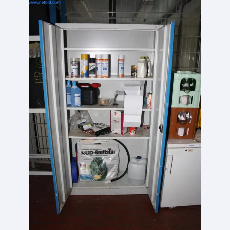 Devices for air conditioning, heating and cooling, workshop and storage facilities-9