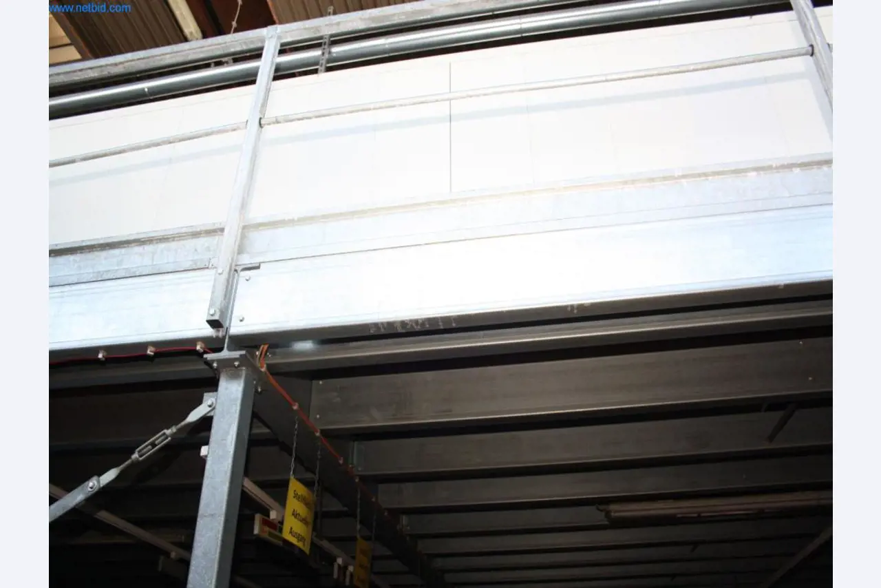 Devices for air conditioning, heating and cooling, workshop and storage facilities-3