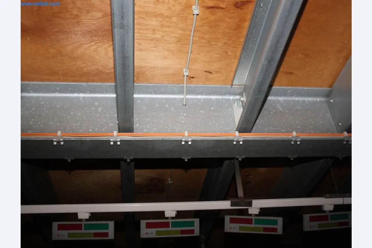 Devices for air conditioning, heating and cooling, workshop and storage facilities-4