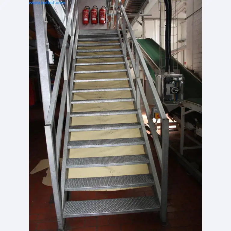 Devices for air conditioning, heating and cooling, workshop and storage facilities-8