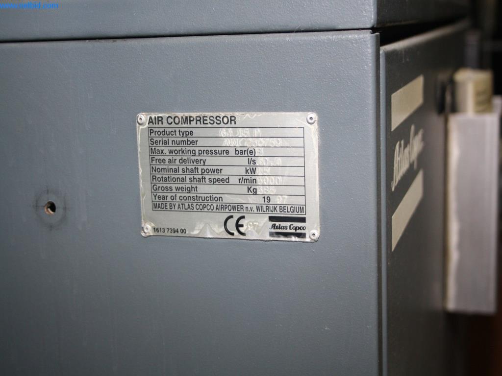 Devices for air conditioning, heating and cooling, workshop and storage facilities-3