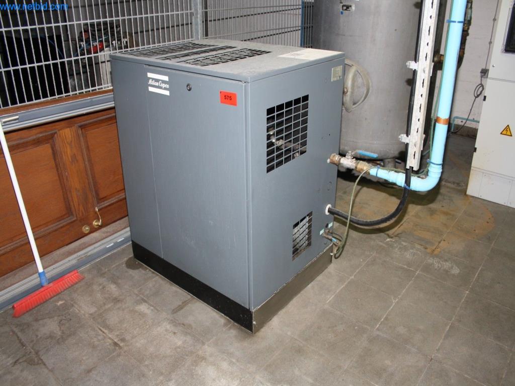 Devices for air conditioning, heating and cooling, workshop and storage facilities-4