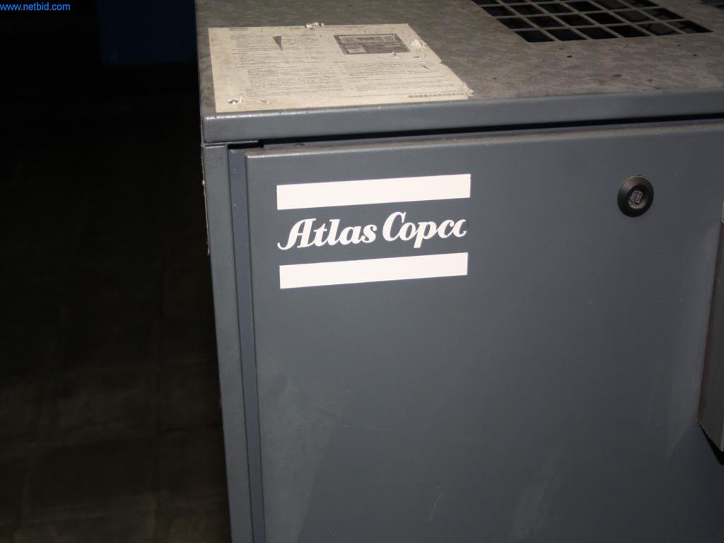 Devices for air conditioning, heating and cooling, workshop and storage facilities-6