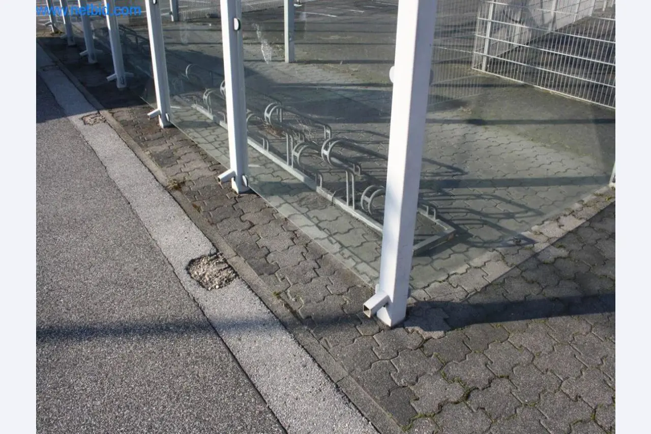 Devices for air conditioning, heating and cooling, workshop and storage facilities-5