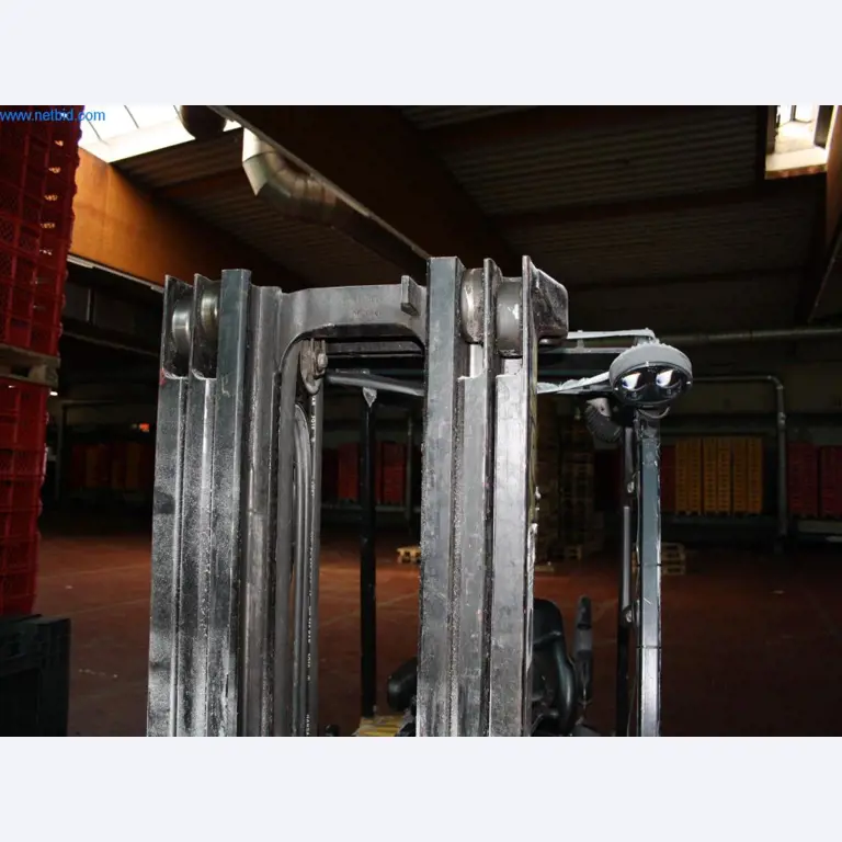 Devices for air conditioning, heating and cooling, workshop and storage facilities-7