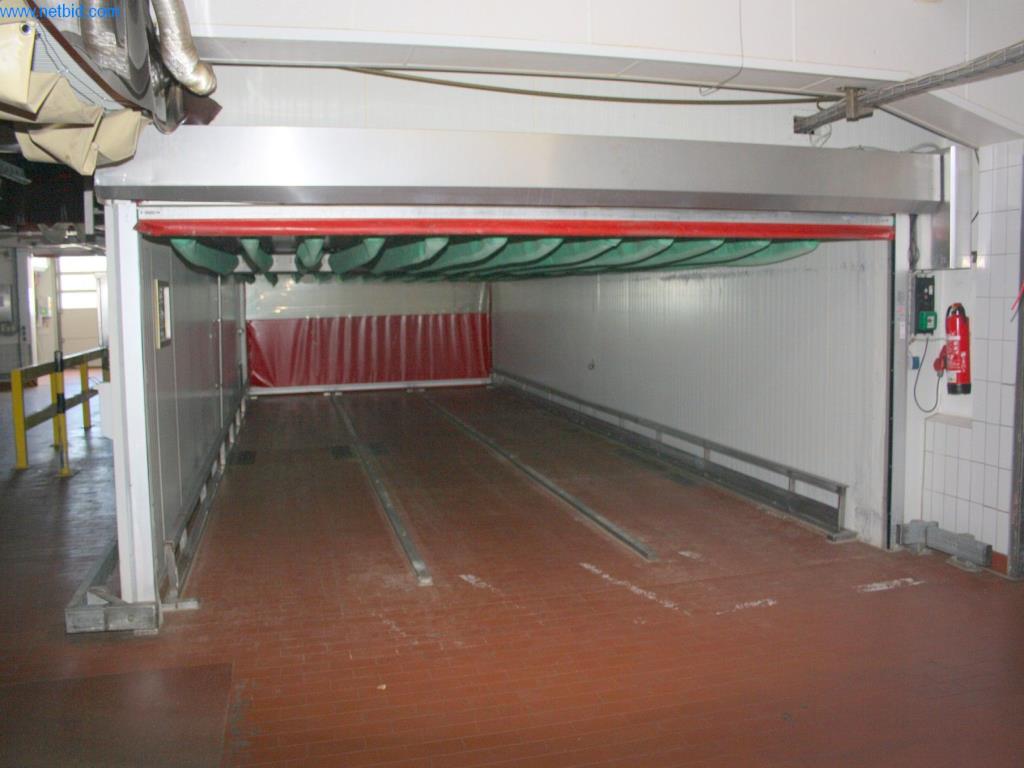 Devices for air conditioning, heating and cooling, workshop and storage facilities-5