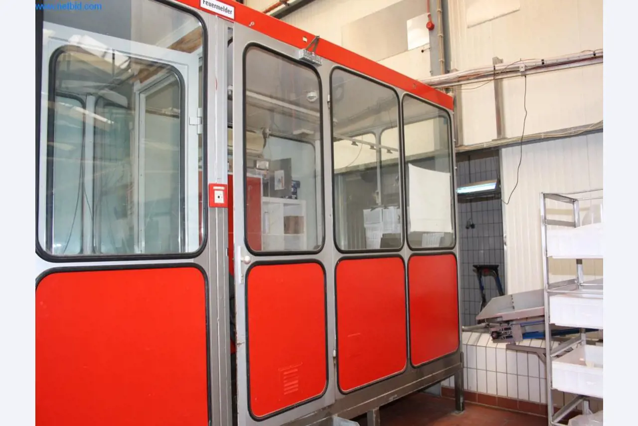 Devices for air conditioning, heating and cooling, workshop and storage facilities-3