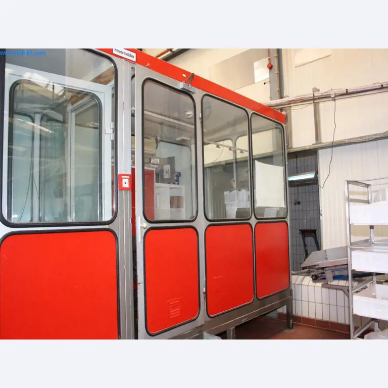 Devices for air conditioning, heating and cooling, workshop and storage facilities-3