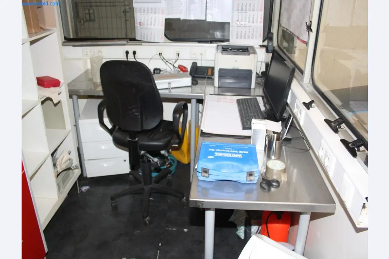 Devices for air conditioning, heating and cooling, workshop and storage facilities-6