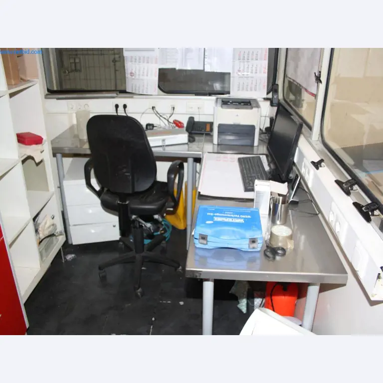 Devices for air conditioning, heating and cooling, workshop and storage facilities-6