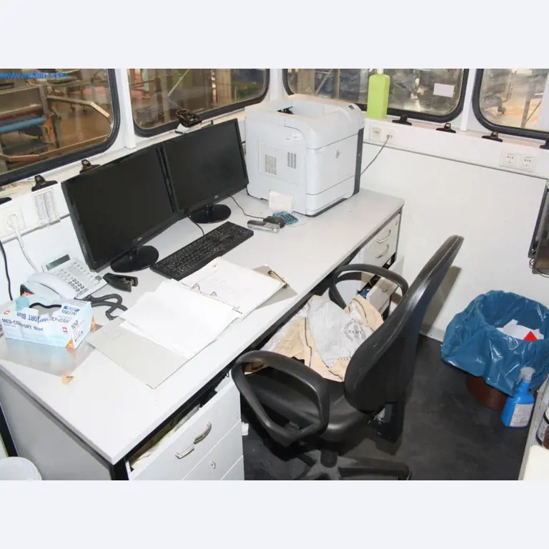 Devices for air conditioning, heating and cooling, workshop and storage facilities-9