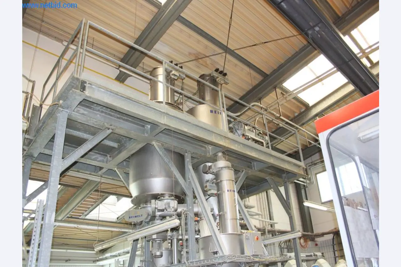 Devices for air conditioning, heating and cooling, workshop and storage facilities-3