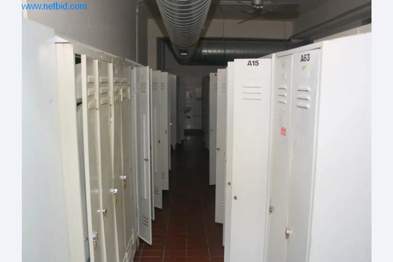Devices for air conditioning, heating and cooling, workshop and storage facilities-7