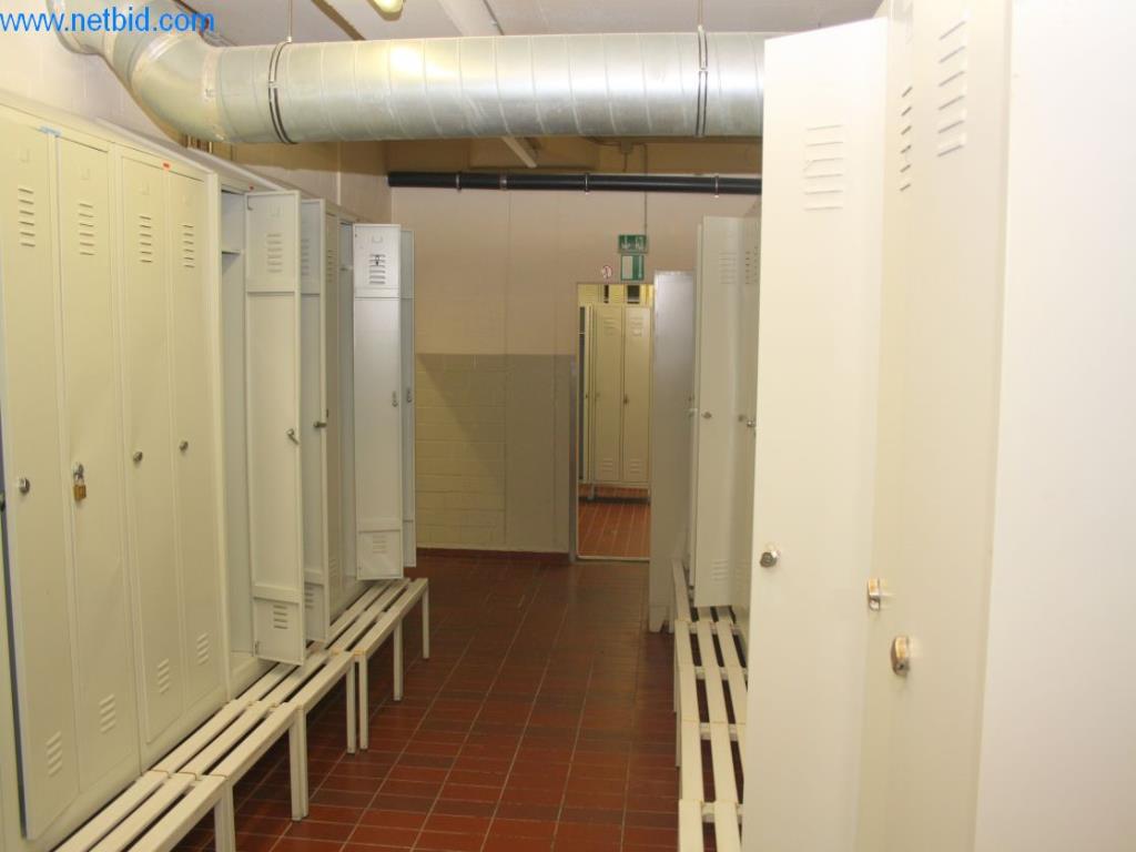 Devices for air conditioning, heating and cooling, workshop and storage facilities-2