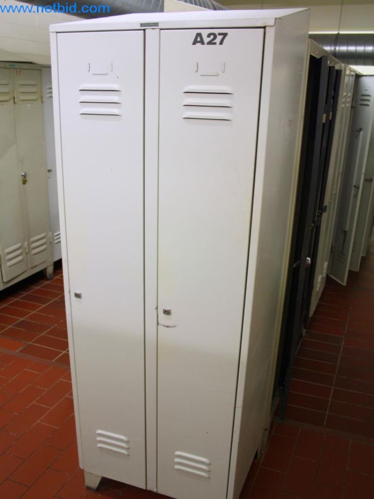 Devices for air conditioning, heating and cooling, workshop and storage facilities-6