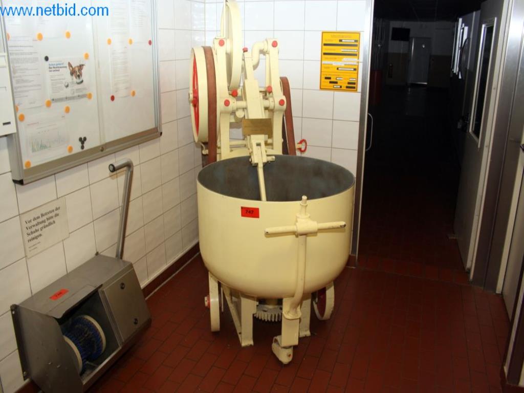 Zařízení pro klimatizaci, vytápění, chlazení a větrání, dílenské a skladovací vybavení-1